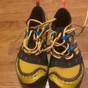 Used New Balance 10v1 Minimus Trail-Running Shoes